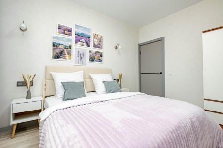 Cosmos Apart ПРОСТОРНАЯ 2-КОМНАТНАЯ КВАРТИРА В ИСТОРИЧЕСКОМ ЦЕНТРЕ ДЛЯ 4 ГОСТЕЙ