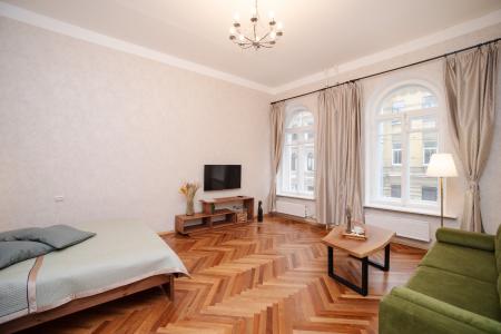 Квартира 50 метров у метро Чернышевская