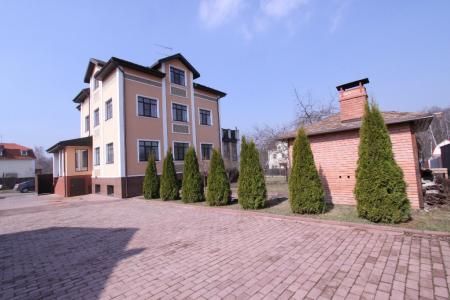 Загородный коттедж "Дача в Дерябино" на севере Москвы