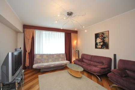 3-ком. квартира с видом на Волгу в центре Волгограда