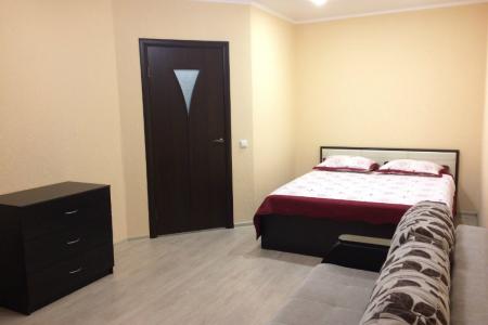 Новая квартира возле т/ц "Горки-Парк",м."Горки"