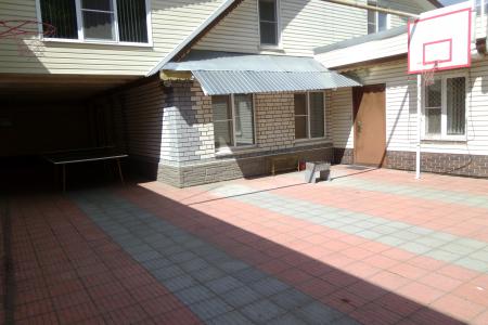 Сдам Ч/коттеджа, в черте города, 120 м2, Два этажа все удобства мебель КТV, Интернет, всё рядом