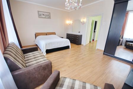 2-к квартира, 50 м², 3/3 эт.