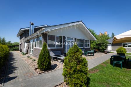 Маленькая Италия - коттедж на 50 человек