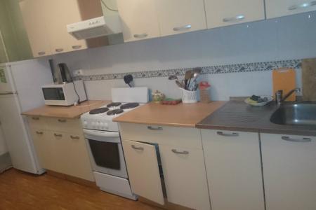 Двухкомнатная на Каштаке