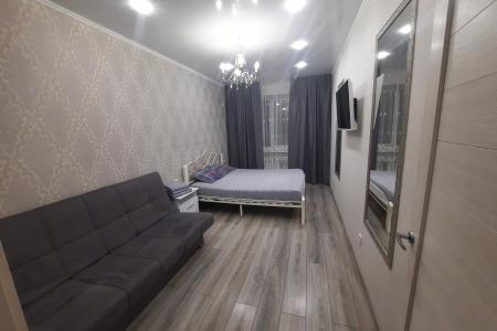 Квартира на час, день, ночь, сутки и более. ТЦ Семья, новый дом. Горячая вода круглый год.