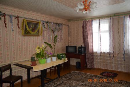 Дом посуточно сдает хозяйка