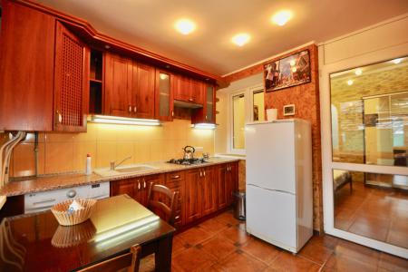 Без маклеров и посредников квартира в центре с двориком