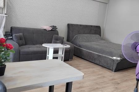 Чистая и уютная квартира-студия для отдыха и времяпровождения недалеко от Ж/Д Вокзала