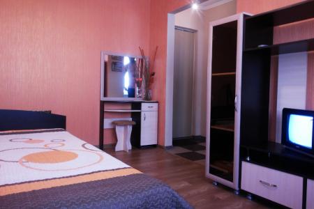 Новая квартира с ремонтом на Вятской, 112. Панавто. Пед Университет