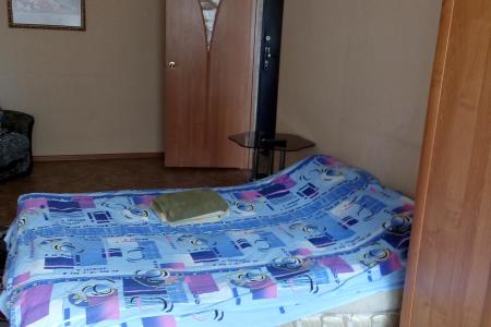 Двухкомнатная квартира в районе детской больницы