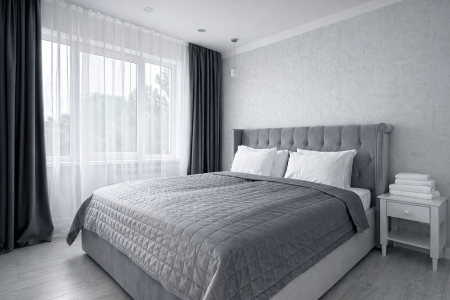 Шикарная 3-комнатная квартира на набережной реки в центре Калининграда