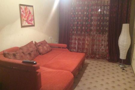 Видовая квартира в элитном доме, рядом с ТРК Европа