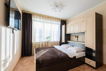 Двухкомнатная Пограничная 10