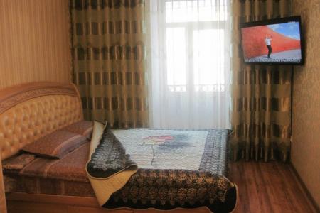 Однокомнатная квартира в районе автобусной развязки пл.Кирова. Рядом Краеведческий музей,кофейня.