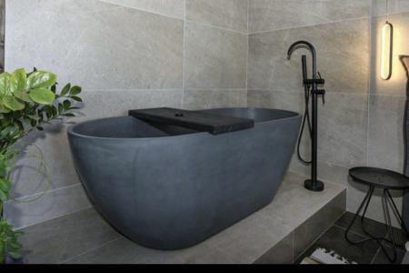 Студия с видом на водохранилище