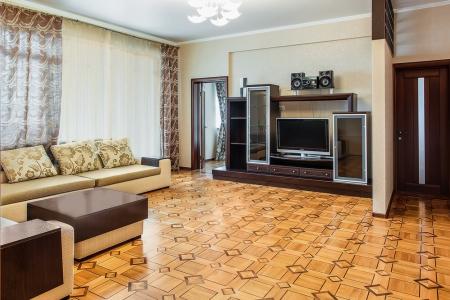 VIP апартаменты от Hi-Tech Home  Первомайская 11