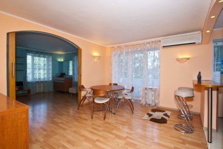 2-комнатная квартира с евроремонтом на Чуйкова