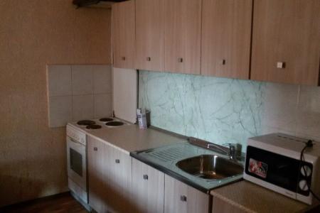 3 комнатная за 900 в сутки за квартиру