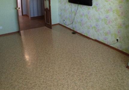 Сдам 2 ком квартиру посуточно!