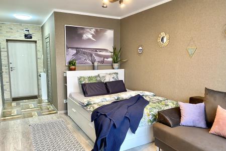 Просторная 1-комн. студия на набережной с великолепным видом на реку с 22 этажа