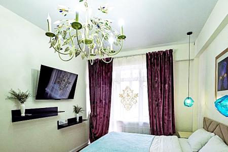 2-к Апартаменты у Парка 6