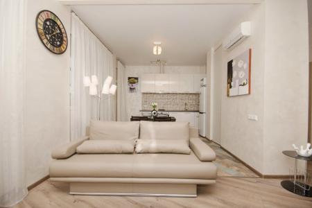 3-комнатная квартира, центр города, Независимости пр. 85в