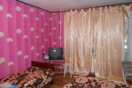 Сдается 1 комн. квартира от хозяина на КПТ(4 спальных места).Wi-fi Документация