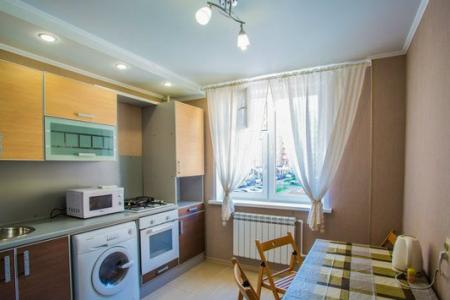 Двухкомнатная квартира у метро Козья Слобода