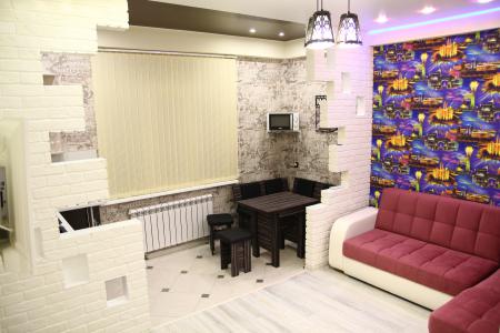 2-х комнатная квартира на Больничной 2к1