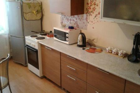 Уютный дом Новоуральск 1-ая квартира посуточно