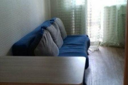 квартира возле ТЦ Кристалл