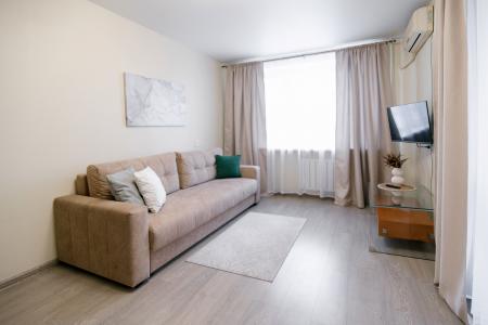 Двухкомнатная квартира рядом с центральным рынком!