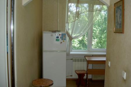 Сдам посуточно 1 комн.кв. на Беспалова