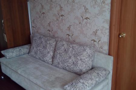 Двухкомнатная квартира в районе ЦУМа