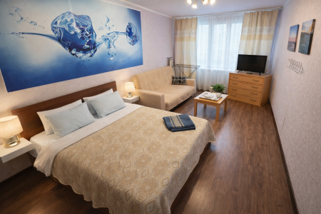 Двухкомнатная квартира возле Дома Быта