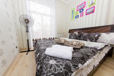 Двухкомнатная квартира воззле ЖД-вокзала