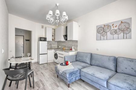 Квартира студия на Богатырском проспекте 45