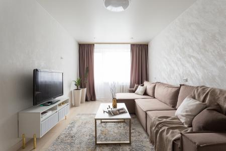 Две Подушки ул. Ярославская, д. 4