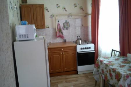 1 к. кв на сутки, чистая, уютная, теплая