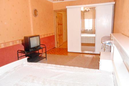 2-ком. квартира на Пушкинской возле парка М.Горького