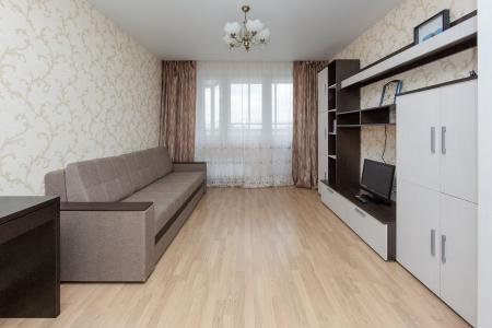 Уютная двушка на берегу реки у пешеходного моста  к Крокус-Экспо