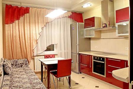 1 комнатная квартира в новом доме на сутки и более