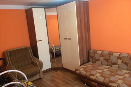 Сдам 2х комнатную квартиру посуточно и на часы в г. Ленинске-Кузнецком