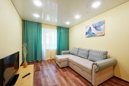 2 комн. Дзержинского 90 рядом с жд/вокзалом