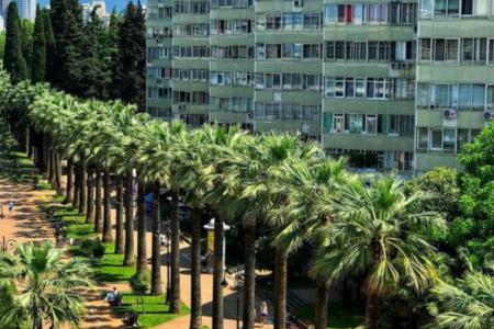 Двукомнатная квартира возле ЖД-вокзала