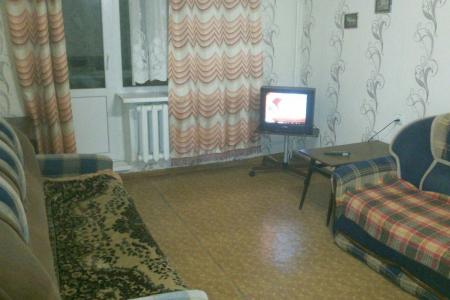 Сдаю квартиру на сутки или командировочным