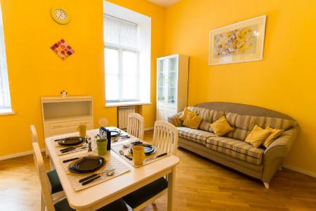 Квартира с дизайнерским ремонтом на набережной