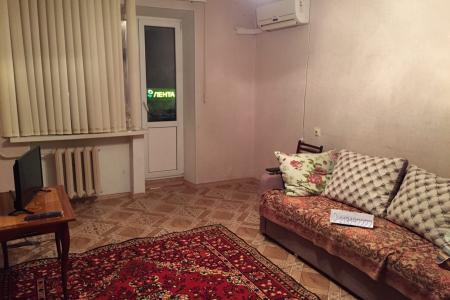 От 1000 рублей за сутки. Сдается квартира в хорошем состоянии. Есть все необходимое. Вся техника нов