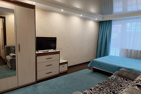 1-комнатная уютная комфортная квартира в центре города.